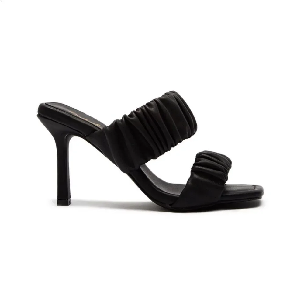 Double Ruched Band Heel - Picture 3 of 7